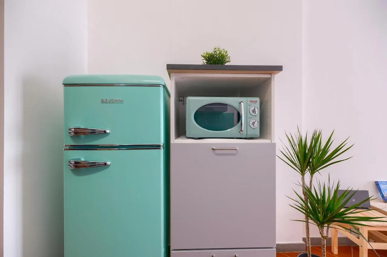 Le Cure Large Apt, 6+1 Beds. Center 15 Min Far By Bus. Apartment Florence Italy